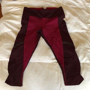 NWT Lululemon Hop To It Crop